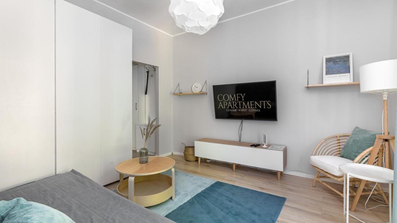 Comfy Apartments - Blekit Gdyni グディニャ エクステリア 写真