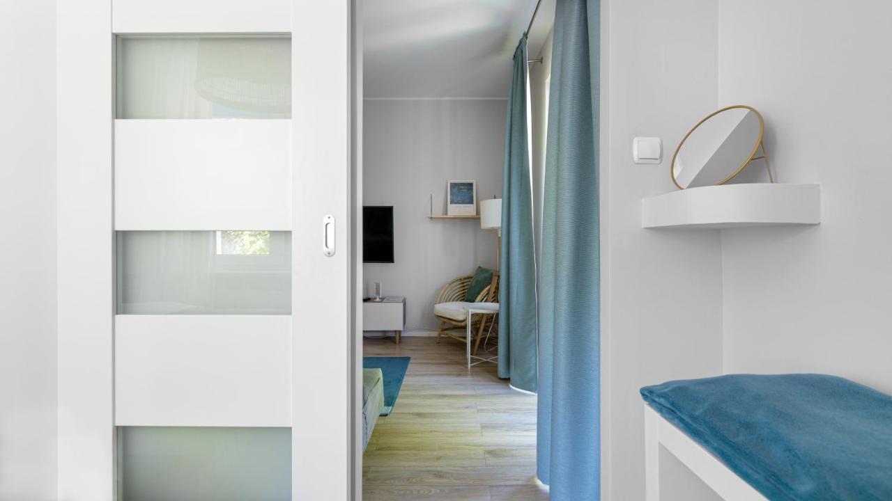 Comfy Apartments - Blekit Gdyni グディニャ エクステリア 写真